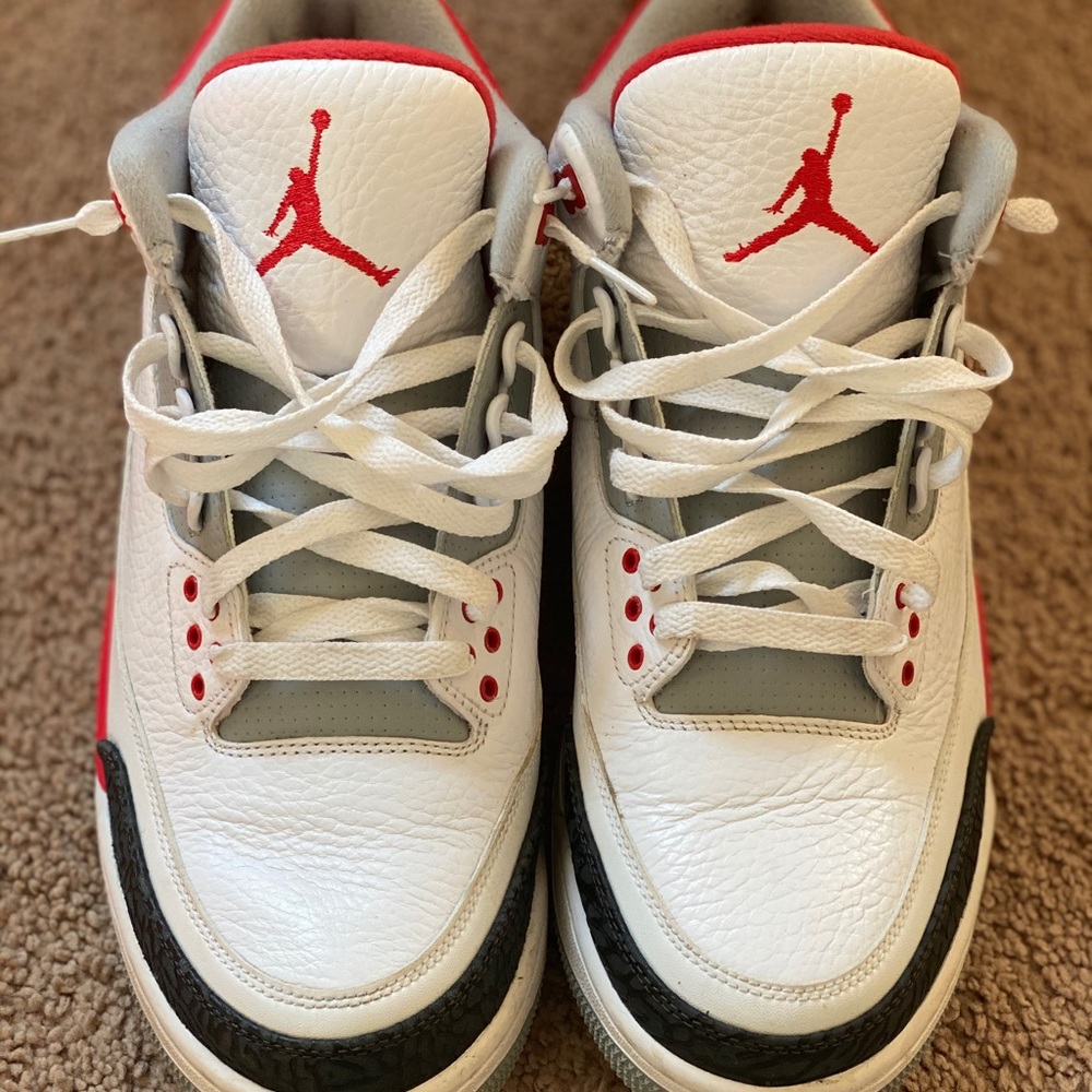 Jordan 3s size 11
